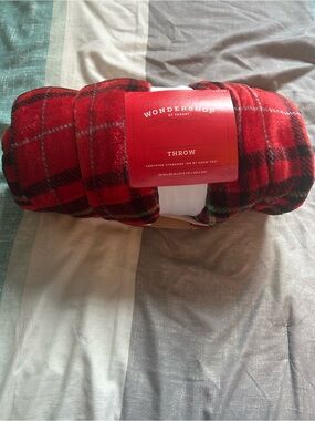 Target Wondershop Red Plaid Throw Blanket